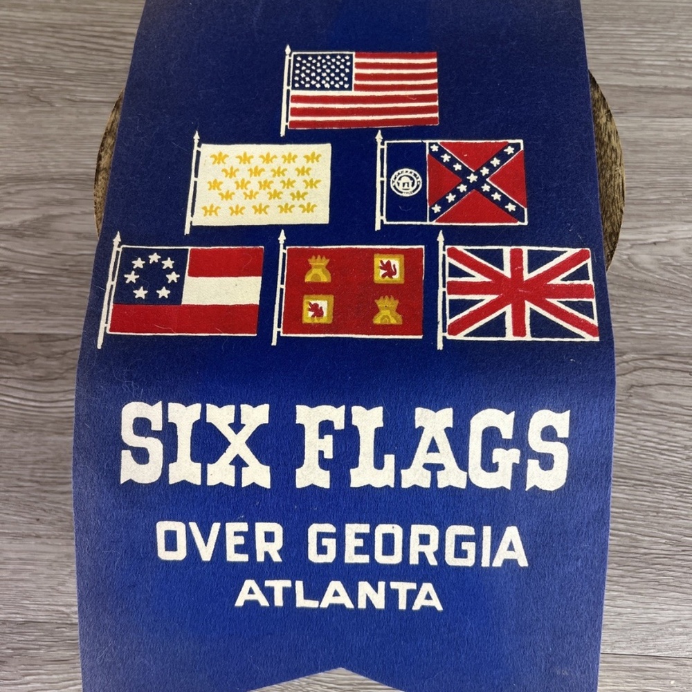 Vintage Six Flags Of Atlanta Georgia Felt Pennant Souvenir With Flags - 1970s